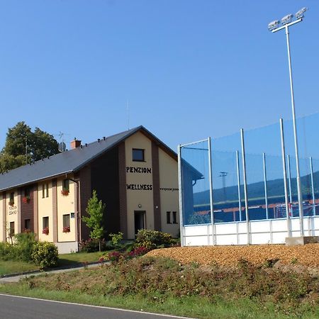 Penzion Jecminek Červená Voda Exteriör bild